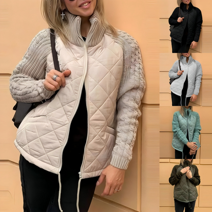 Abrigo Exclusivo de Punto y Plumas – Diseño Único y Sofisticado